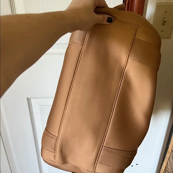 Danger Dover Medium Landon Carryall - Picture 5 of 7